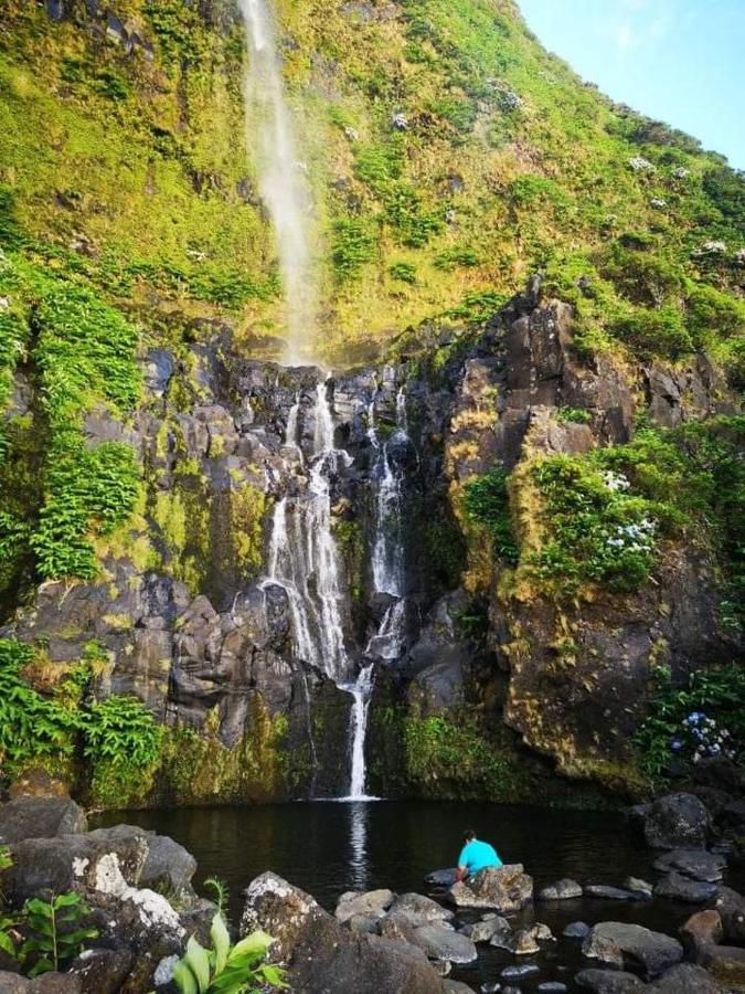 Alojamento Local M&I Lajes das Flores Exteriör bild